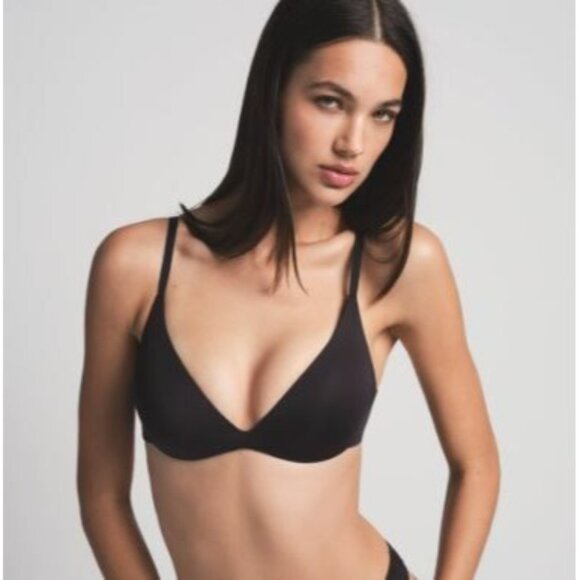 $52 NWT SKIMS WIRELESS FORM SUPER PUSH-UP BRA ONYX - 40DD - Picture 1 of 1